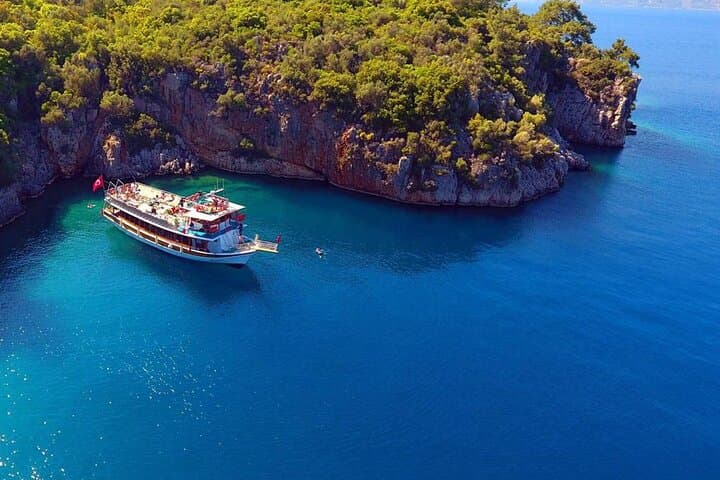Marmaris All-Inclusive Boat Trip: Lunch & Unlimited Drinks
