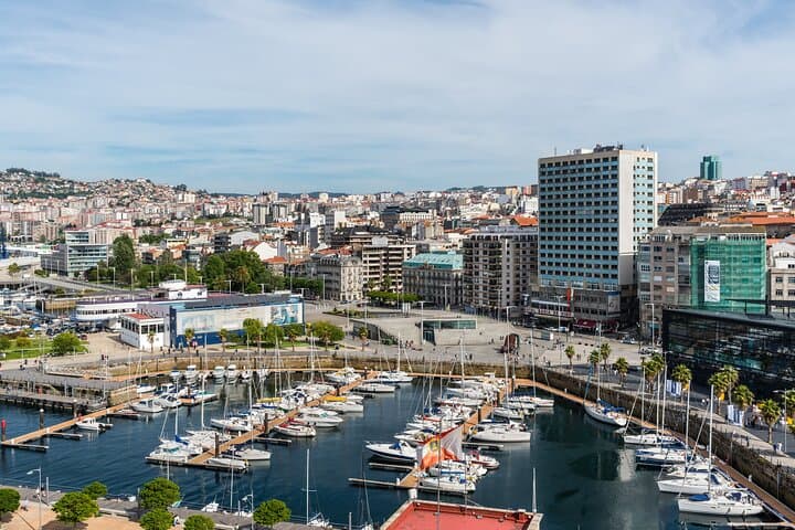 Small Group Historic Walking Tour of Vigo