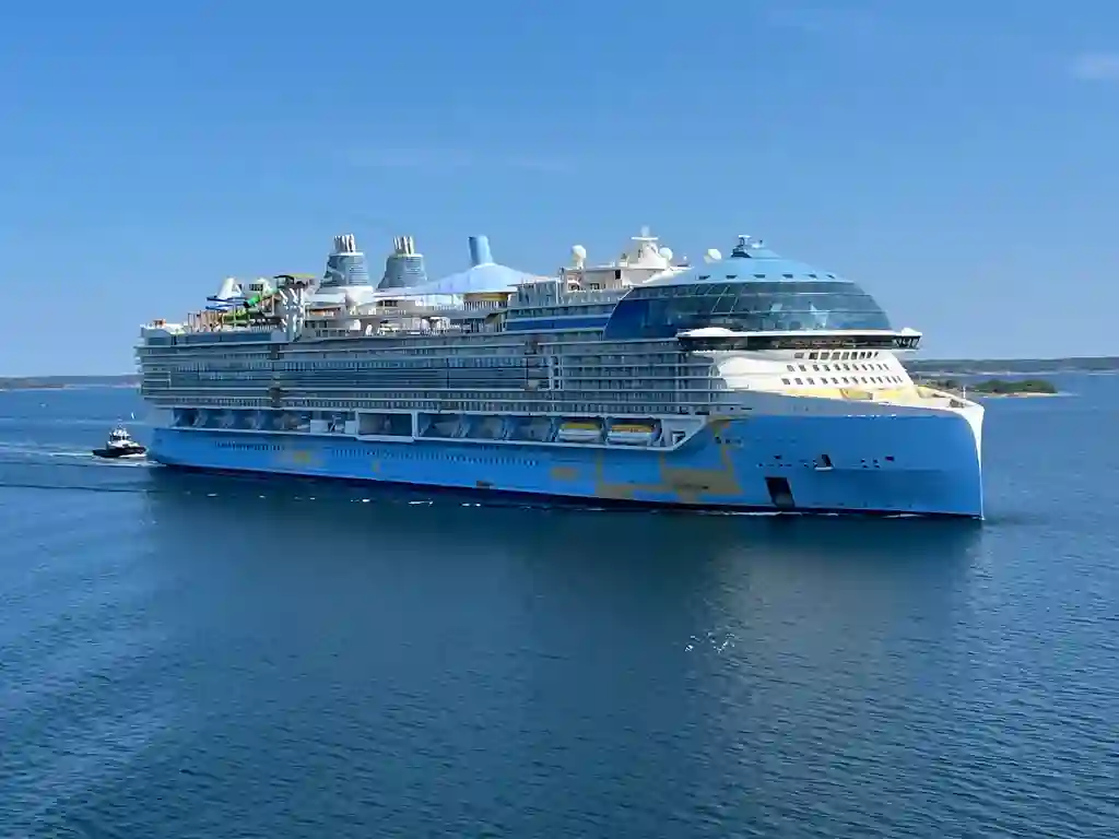 Icon of the Seas — Royal Caribbean Cruises